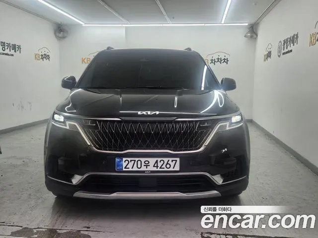 Фотография автомобиля — Kia Carnival Generation 4