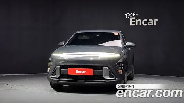 Hyundai Kona Kona (SX2) Бензин 2.0 2WD — Фото автомобиля 3