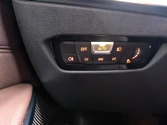 BMW 3 Series — Фото автомобиля 21
