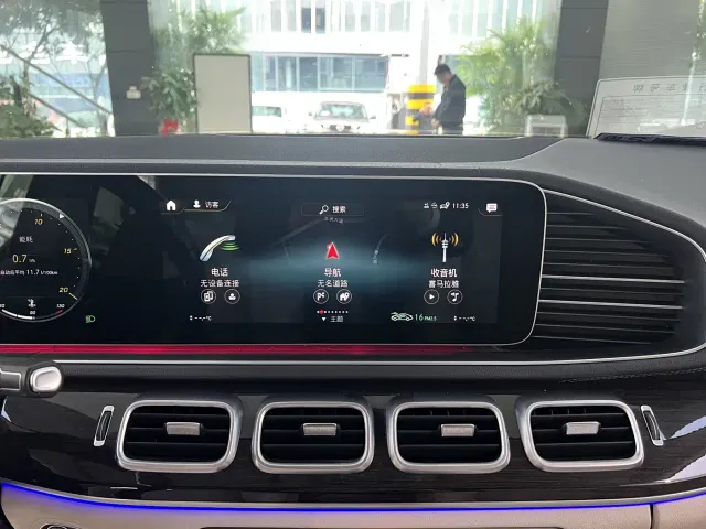 Mercedes-Benz GLE-Class — Фото автомобиля 14