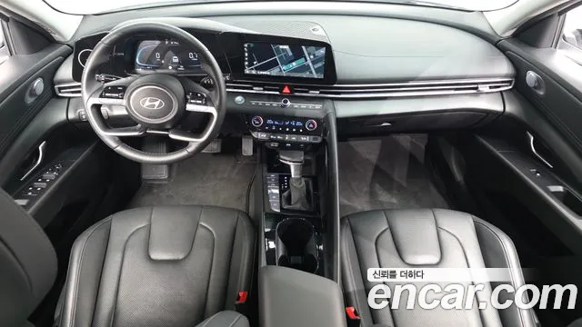 Hyundai Avante CN7 — Фото автомобиля 7