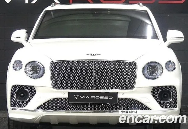 Bentley Bentayga Bentayga — Фото автомобиля 3