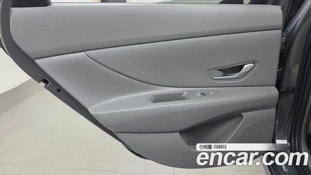 Hyundai Avante CN7 — Фото автомобиля 24