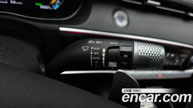 Genesis GV70 Electrified GV70 — Фото автомобиля 25