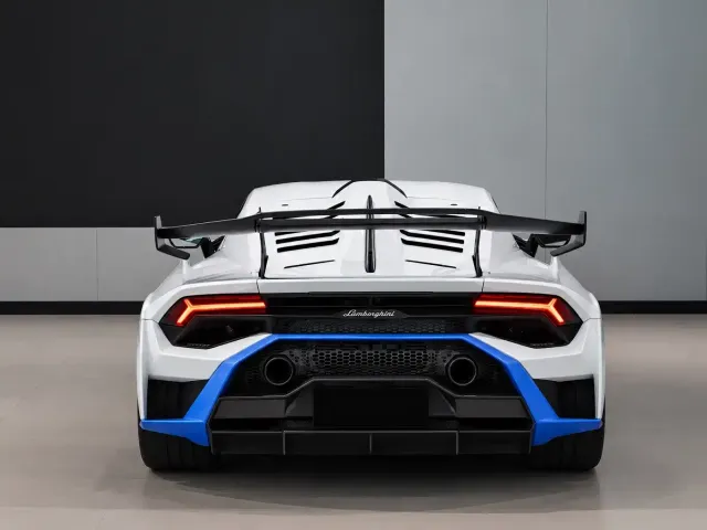 Lamborghini Huracán 2021 Huracán STO — Фото автомобиля 5