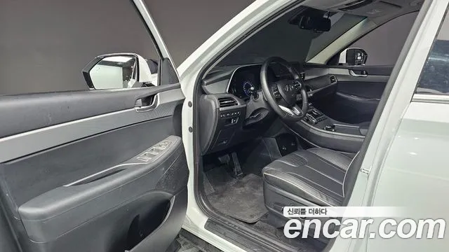 Hyundai Palisade Palisade Дизель 2.2 2WD — Фото автомобиля 10