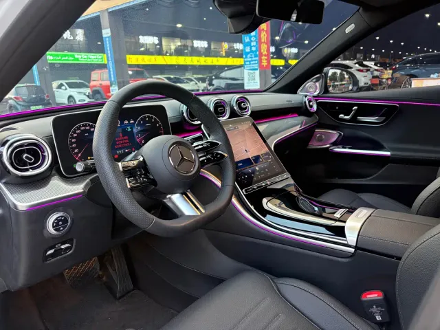 Mercedes-Benz C-Class — Фото автомобиля 4