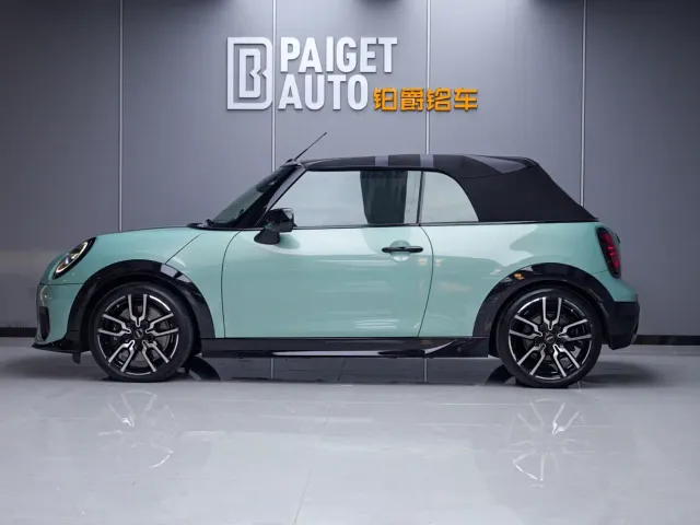 MINI Hatch — Фото автомобиля 4