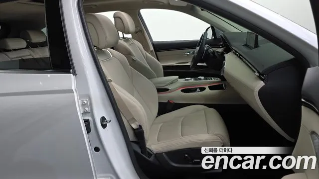 Genesis GV70 — Фото автомобиля 12