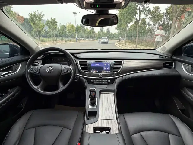 Buick LaCrosse — Фото автомобиля 13