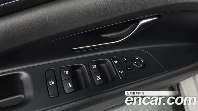 Hyundai Avante CN7 — Фото автомобиля 25