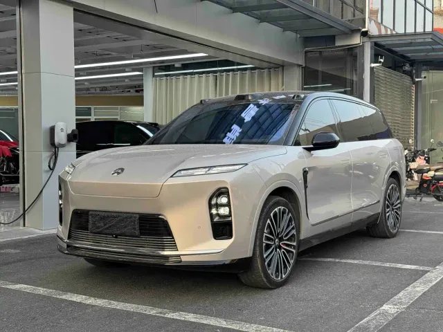 Фотография автомобиля — Nio ES8