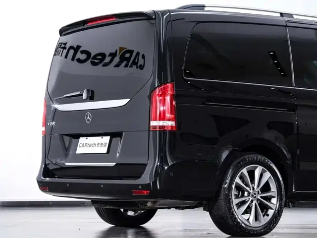 Mercedes-Benz V-Class — Фото автомобиля 9