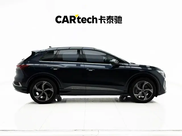 Audi Q4 e-tron — Фото автомобиля 4