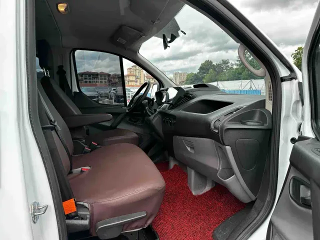 Ford Transit — Фото автомобиля 4