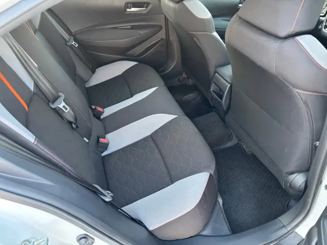 Toyota Corolla — Фото автомобиля 10