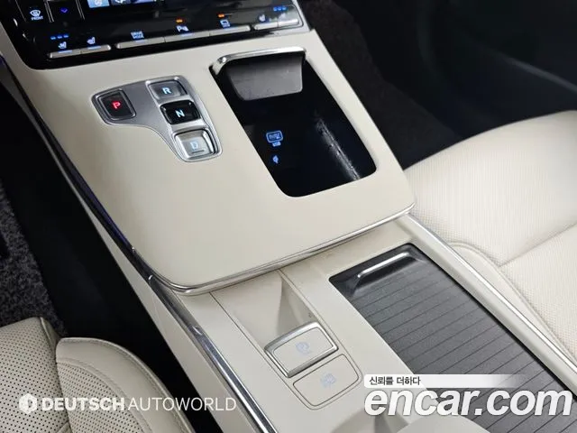 Hyundai Grandeur Grandeur (New) Hybrid — Фото автомобиля 15