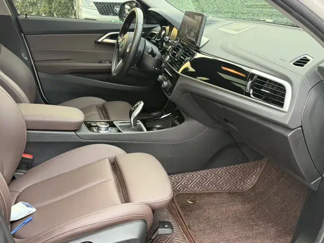 BMW 1 Series — Фото автомобиля 4