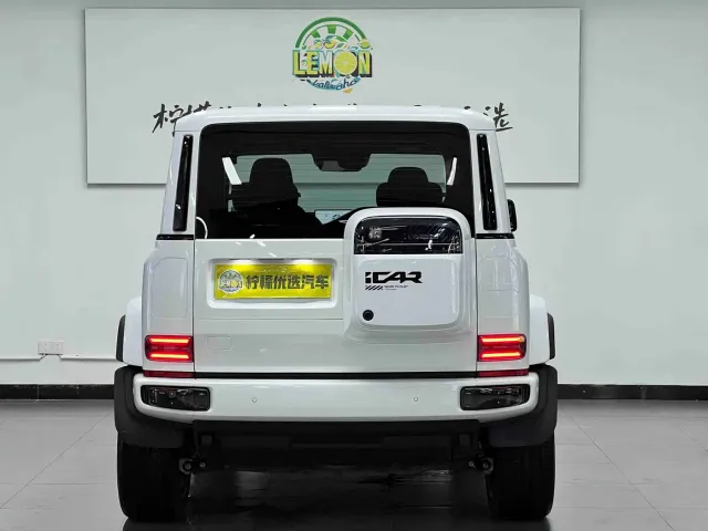 iCAR V23 — Фото автомобиля 6