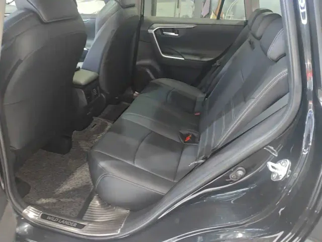 Toyota Wildlander — Фото автомобиля 16