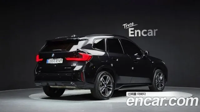 BMW X1 — Фото автомобиля 2