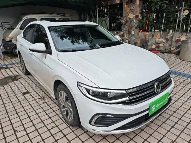 Volkswagen Bora 2025 200TSI DSG Joy Ride Navigation Edition — Фото автомобиля 3