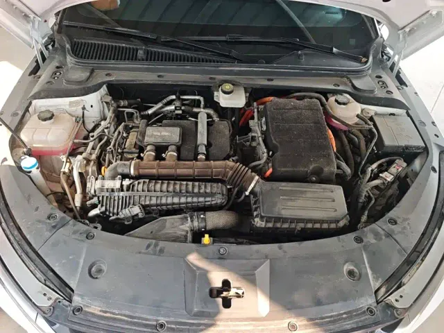 BYD Qin L — Фото автомобиля 10