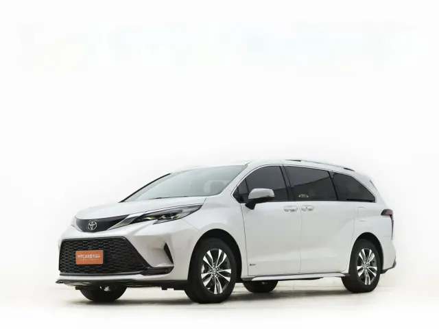Фотография автомобиля — Toyota Granvia