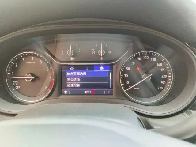 Buick Regal — Фото автомобиля 4