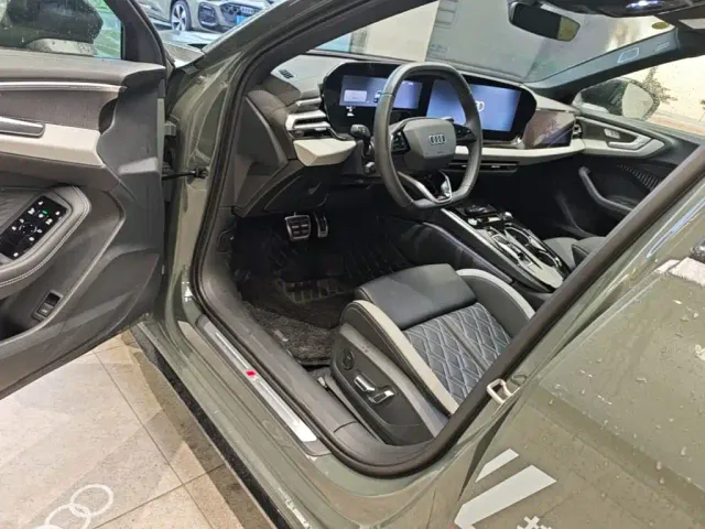 Audi A5L — Фото автомобиля 15