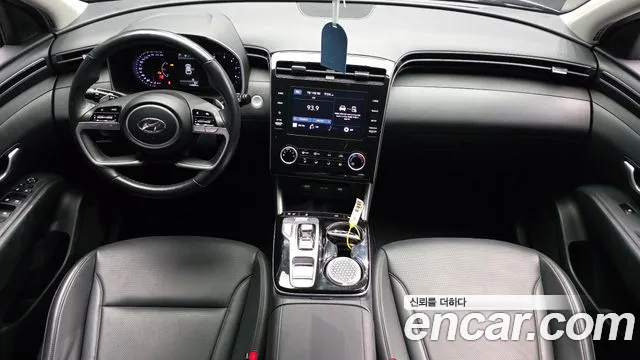 Hyundai Tucson Tucson (NX4) Дизель 2.0 2WD — Фото автомобиля 7