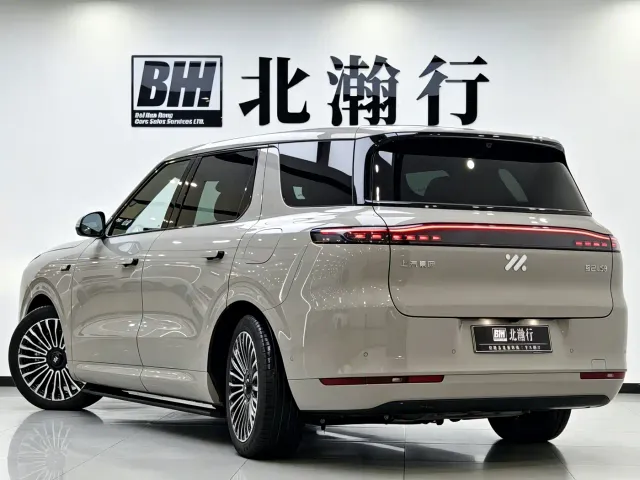 IM Motors LS8 — Фото автомобиля 4