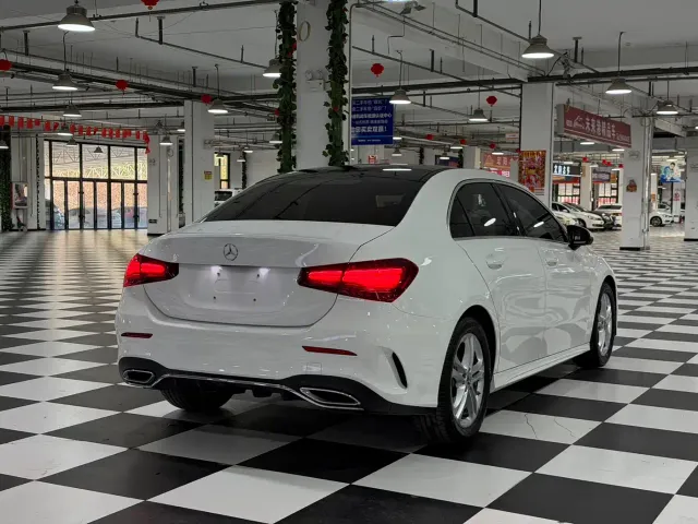 Mercedes-Benz A-Class — Фото автомобиля 17