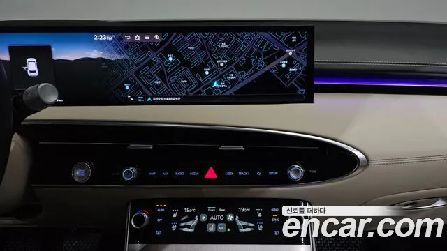 Genesis GV70 2.5T Бензин AWD — Фото автомобиля 13