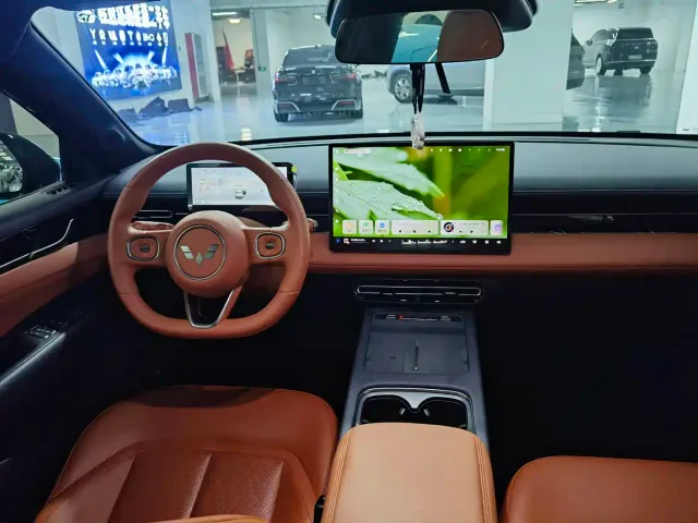 Wuling Starlight — Фото автомобиля 6
