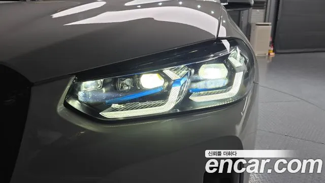 BMW X4 xDrive20i M Sport Pro — Фото автомобиля 22