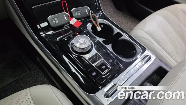 Kia Canival Carnival 4 поколение Дизель 9 мест Signature — Фото автомобиля 9