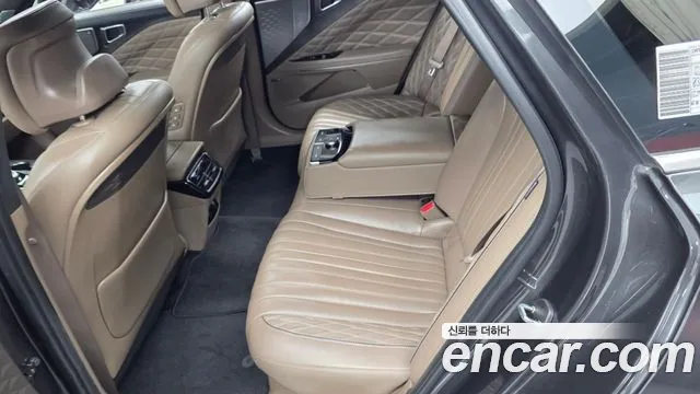 Kia K8 Hybrid — Фото автомобиля 16