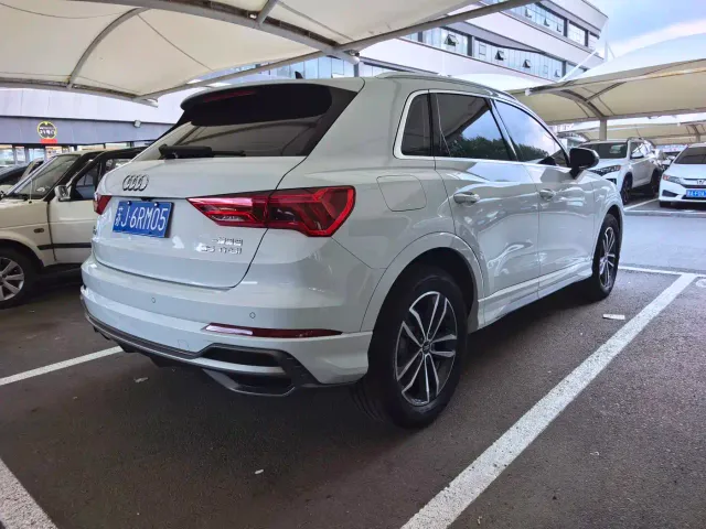 Audi Q3 — Фото автомобиля 19