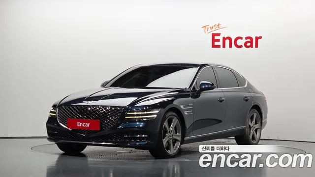 Фотография автомобиля — Genesis G80 RG3