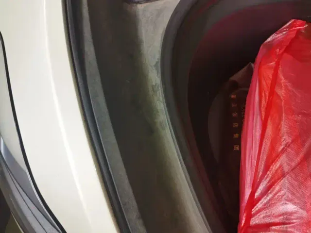 Tesla Model Y — Фото автомобиля 18