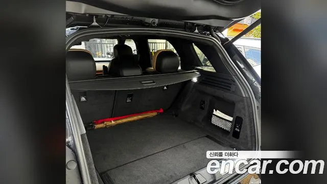 Land Rover Range Rover Sport — Фото автомобиля 8