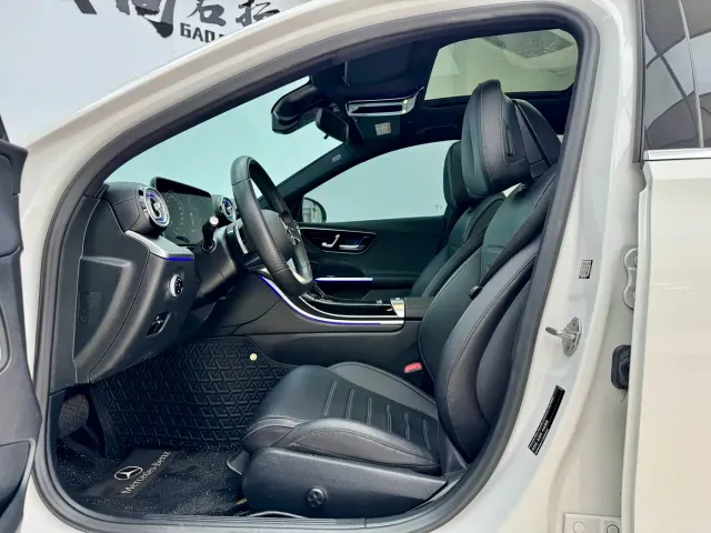 Mercedes-Benz C-Class — Фото автомобиля 5