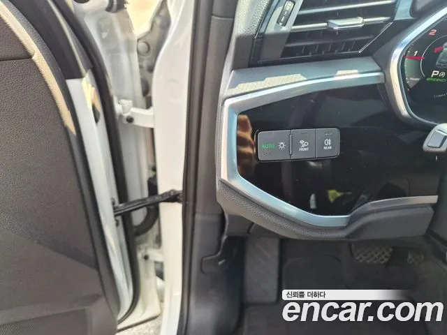 Audi Q3 35 TDI Premium — Фото автомобиля 5