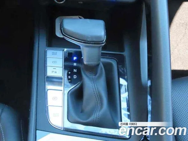 Hyundai Avante — Фото автомобиля 9