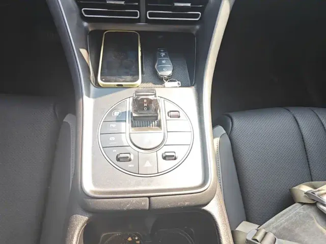 BYD Seal 05 DM-i — Фото автомобиля 13