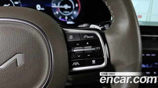 Kia Canival Carnival 4 поколение Дизель 9 мест Signature — Фото автомобиля 28