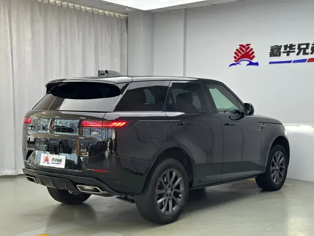 Land Rover Range Rover Sport — Фото автомобиля 8