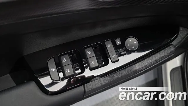 Kia Sportage Sportage 5-е поколение Бензин 1.6 турбо 2WD — Фото автомобиля 14
