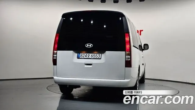 Hyundai Staria — Фото автомобиля 4